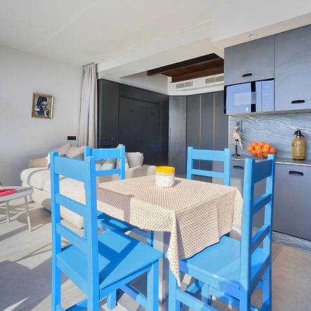 Frida Pahlo Apartment Malaga Bagian luar foto