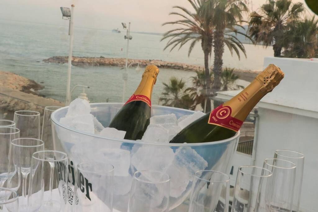 Frida Pahlo Apartment Malaga Bagian luar foto