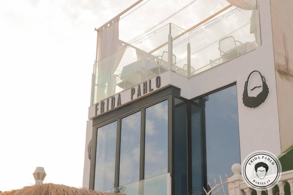 Frida Pahlo Apartment Malaga Bagian luar foto